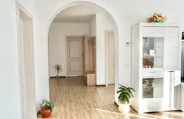 Casă elegantă, design mediteranean, demisol + parter, garaj, 1200 mp teren