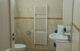 Casă elegantă, design mediteranean, demisol + parter, garaj, 1200 mp teren