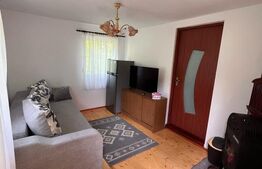 Casa de vacanta cu 4 camere, 1470 mp teren, Sugag