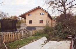 Complex turistic de 5 cabane,3100 mp teren,Transalpina Super pret!!