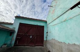 Casă săsească, 3 camere, 700 mp teren, Sebeș