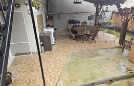 Apartament la curte, 3 camere, de închiriat, 70 mp, zona Centru, Alba Iulia