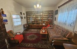 Casa cu 4 camere, 140 mp, teren 450 mp, oras Blaj