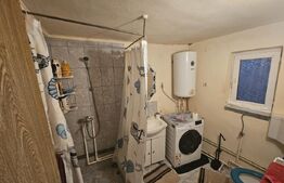 Casa de vanzare cu 3 camere, zona centrala, Campeni