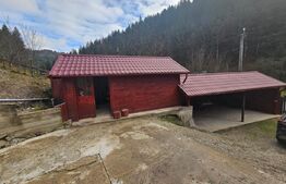 Casa la munte, moderna, cu 6 camere, zona Vadul Motilor