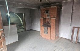 Casă cu 4 camere, demisol şi teren 300 mp, Mihoeşti, Câmpeni