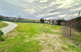 Casă modernă 4 dormitoare, teren de 1591 mp, cu foișor și livada,Limba-Ciugud