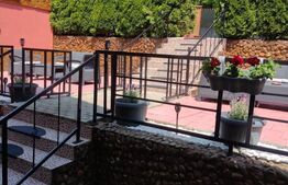 Pensiune(Casa de locuit) + Restaurant, Cugir – pe marginea râului Mare