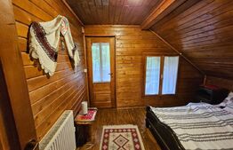 Casa de vacanta cu 4 camere,3300 mp teren,Rimet