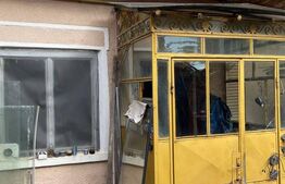 Casă de vânzare, 105.50 mp, teren 483 mp, zona Centru