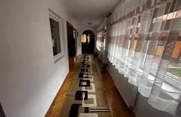 Casă spațioasă, aproape de centru, într-o zonă excelentă din Sebeș