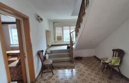 🏡 Casă pentru familie, cu curte mare și ieșire la râu in Cugir