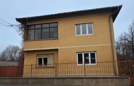 🏡 Casă pentru familie, cu curte mare și ieșire la râu in Cugir