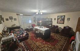 Casă cu 2 camere și anexe, zona centralǎ, Câmpeni