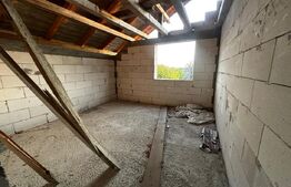 Casa la rosu 4 camere - 200 mp -zona Barabanti