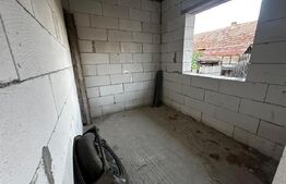 Casa la rosu 4 camere - 200 mp -zona Barabanti 1500mp Teren
