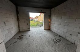 Casa la rosu 4 camere - 200 mp -zona Barabanti