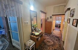 Apartament cu 3 camere, decomandat, 80 mp, Ocna Mures