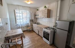 Apartament cu 2 camere, zona cetate, etaj intermediar.