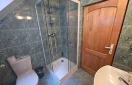 Casa de vacanta la munte cu 7 camere, 160 mp, Garda de Sus