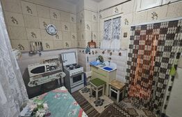 Apartament de vânzare cu 2 camere, 80mp, decomandat, Ocna Mures