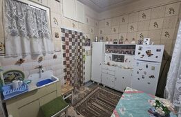 Apartament de vânzare cu 2 camere, 80mp, decomandat, Ocna Mures