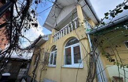 Casă individuală de vânzare, 63 mp utili, zona Barabant