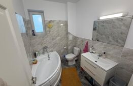 Apartament 3 camere, 75 mp, zona Ampoi 3