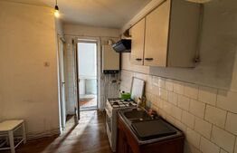 Apartament 3 camere, 64 mp, zona Central 