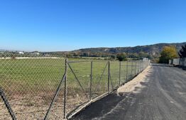 Teren intravilan 6700 mp – Nod rutier A1–A10, Lancrăm | Exclusivitate BLITZ