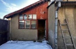 Teren 471 mp cu construcție demolabilă – ideal spații comerciale, vad auto bun