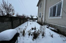 Casa cu 2 apartamente, 6 camere, teren 800 mp-ideal pensiune, centru Ocna Mures