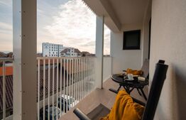 Apartament 3 camere, 74.80 mp, zona Cetate