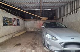 Garaj dublu de vânzare, 32 mp, zona Cetate