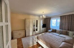 Casă D+P+E, 360 mp utili, teren 710 mp, zona Cetate