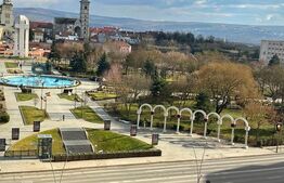 Apartament 3 camere, 70 mp, zona Cetate