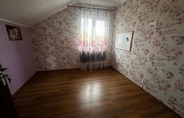 Casa individuala cu 3 camere si teren 640mp,Vintul de jos