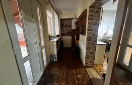 Casa individuala cu 3 camere si teren 640mp,Vintul de jos