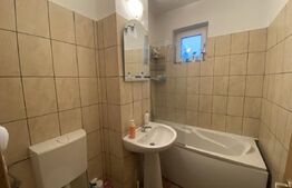 Apartament 3 camere, 70 mp, zona Tolstoi