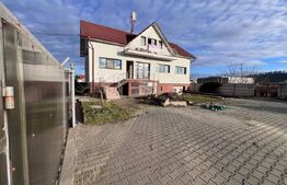 Casă 345mp utili, teren 1.342mp, deschidere la stradă 78m, potențial comercial