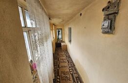 Casă cu 4 camere, teren 544 mp, 2 fronturi stradale asfaltate, Cricau