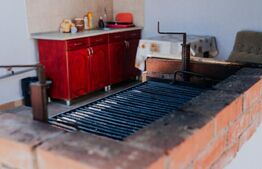 Proprietate pe malul Mureșului – Stâna de Mureș