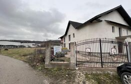 Pensiune în construcție cu potențial turistic și teren generos. 420mp utili 