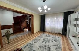 Casă tip duplex – 272 mp utili, 9 camere ,in  zona Cetate