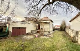Casa 4 camere,teren 1400 mp,Uioara de jos
