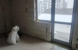 Casă 270 mp utili la roșu, 7 camere, teren 500 mp – zona Arex