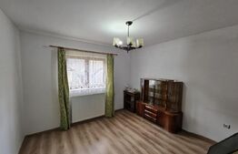 Casă spațioasă cu priveliște spre munte, în Gura Roșiei – Roșia Montană