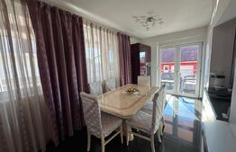 Casa de vanzare, 350 mp utili, 1000 mp teren - Cetate