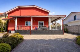 Casa de vanzare, 350 mp utili, 1000 mp teren - Cetate