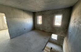 Casă P+1 semifinisată, 250 mp, garaj, teren generos, zona Partos